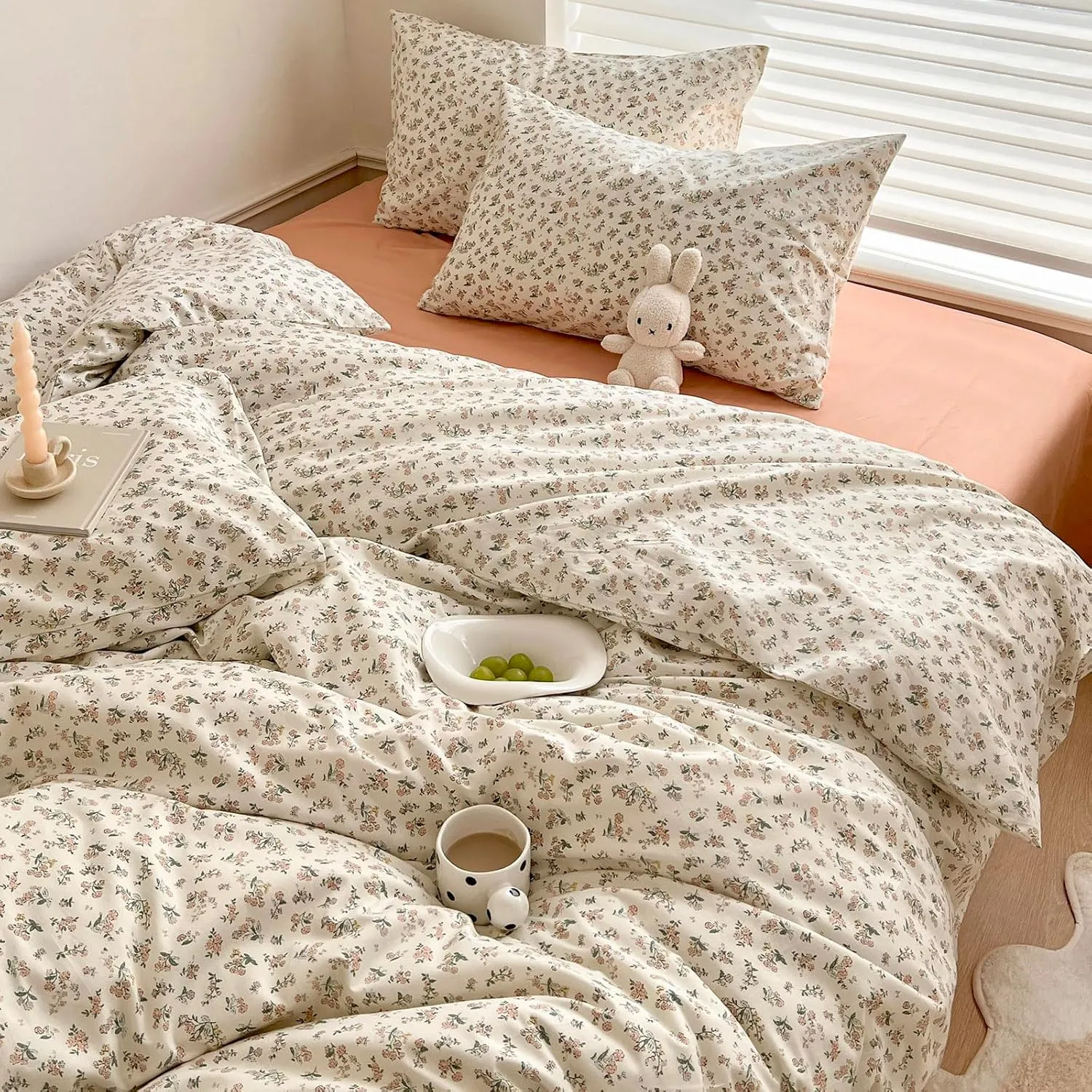 Aesthetic Floral Duvet Cover Queen Cozy Cotton Bedding Set Queen Shabby Chic Green Botanical French Style Duvet Cover Set Off White Comforter Cover with Fresh Flower Pattern, Breathable, Lightweight