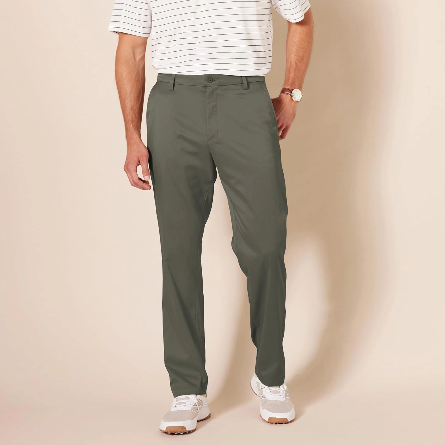 Amazon Essentials Men's Classic-Fit Stretch Golf Pant (Available in Big & Tall)