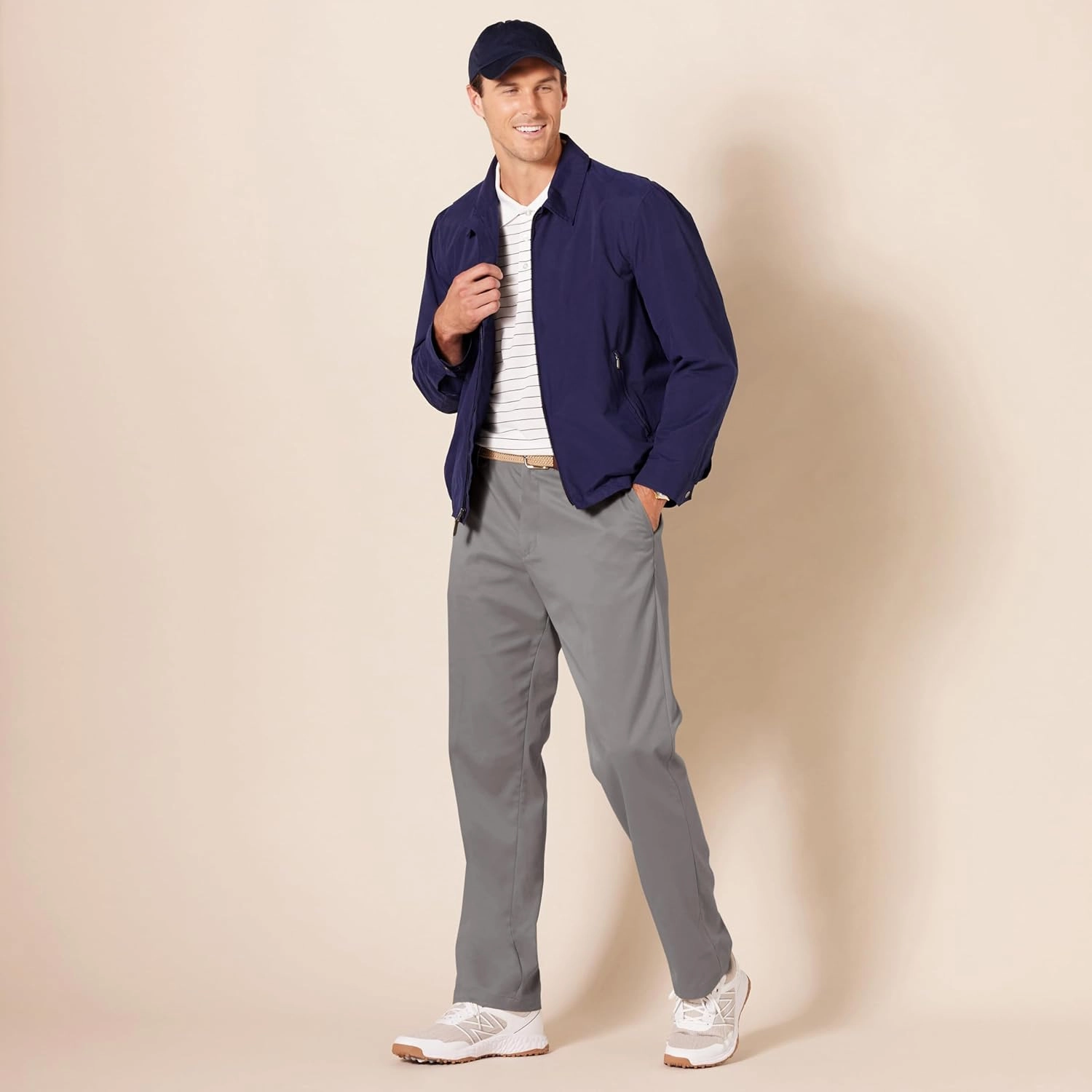 Amazon Essentials Men's Classic-Fit Stretch Golf Pant (Available in Big & Tall)