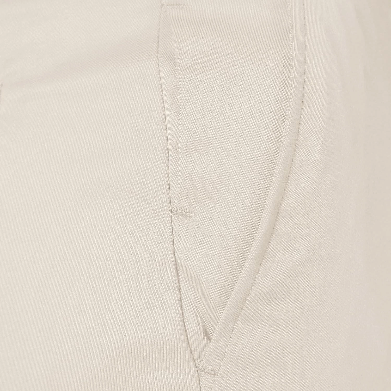 Amazon Essentials Men's Slim-Fit Stretch Golf Pant