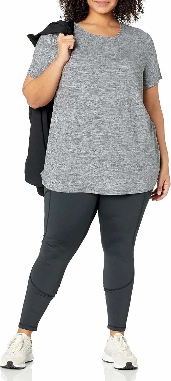 Amazon Essentials Women's Active Quick Dry Tech Stretch Short-Sleeve Crewneck T-Shirt (Available in Plus Size), Multipacks