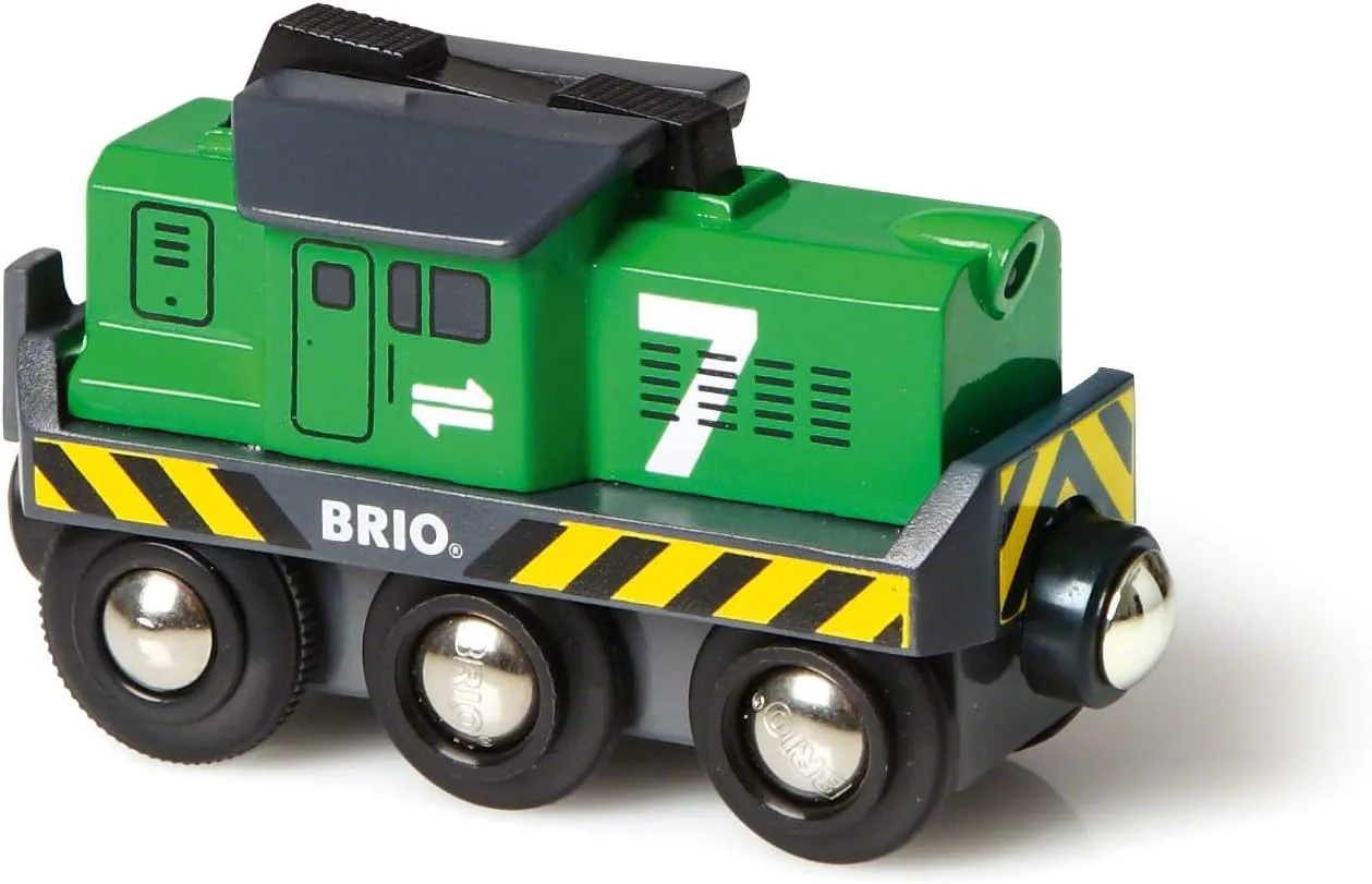 BRIO World Freight Battery Engine - Battery-Operated Toy Train for Wooden Tracks - Powerful Motorized Train Engine Pulls The Longest Sets - Works with All Railway Sets - Ages 3 & Up