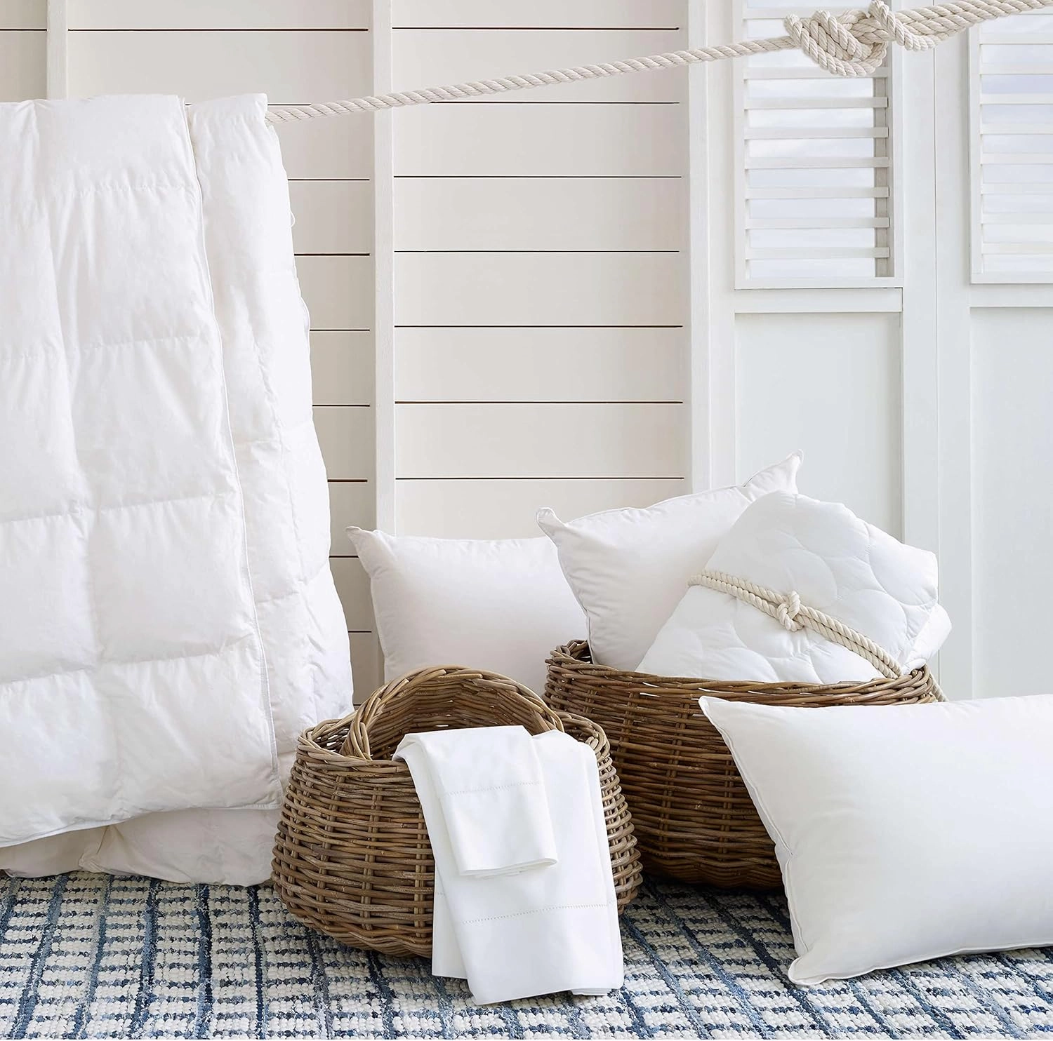 Classic Hemstitch White Sheet Set, Queen Size, White Solid Pattern