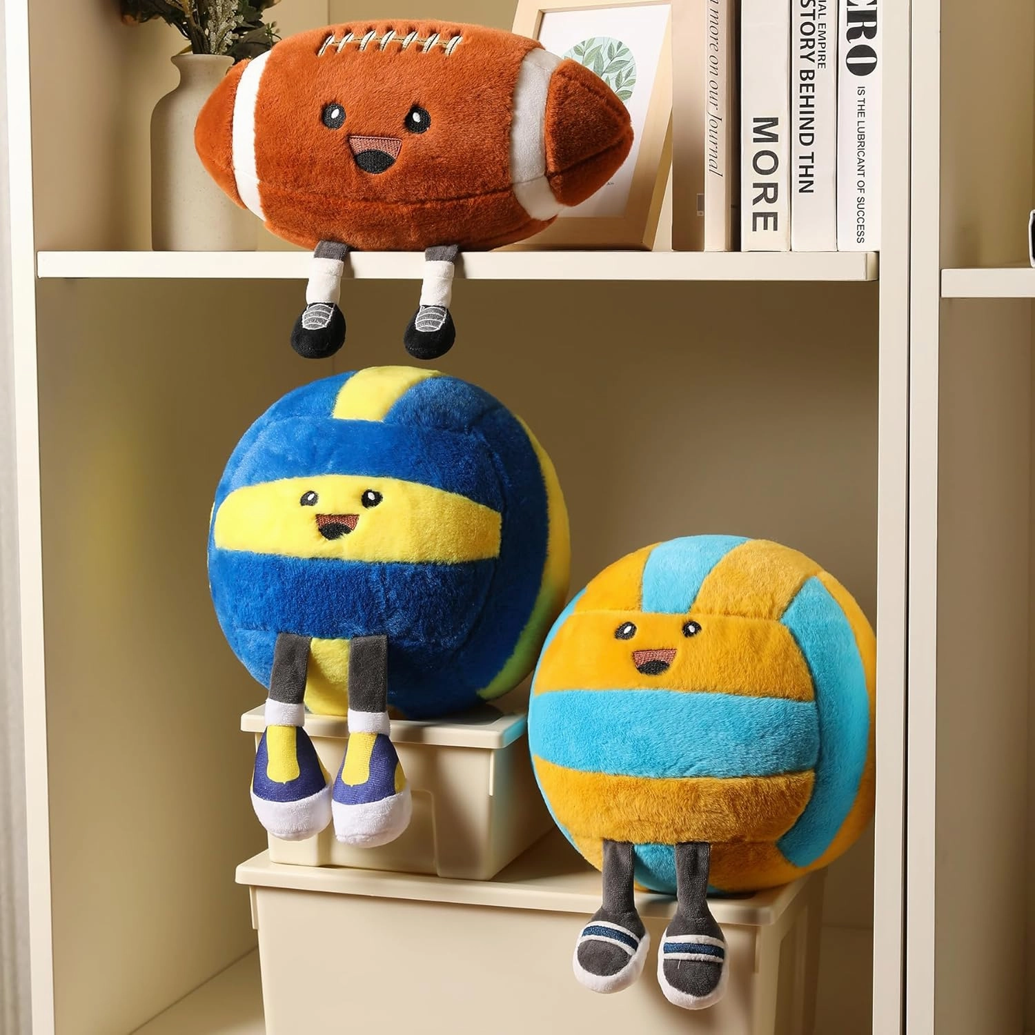 Cute Football Plush Pillow Toy,Football Stuffed Animal for Sofa/Bedroom Decor, Sports Throw Pillow,Themed Birthday Gift for Boys Girls Football Fans(Football 9 Inch)