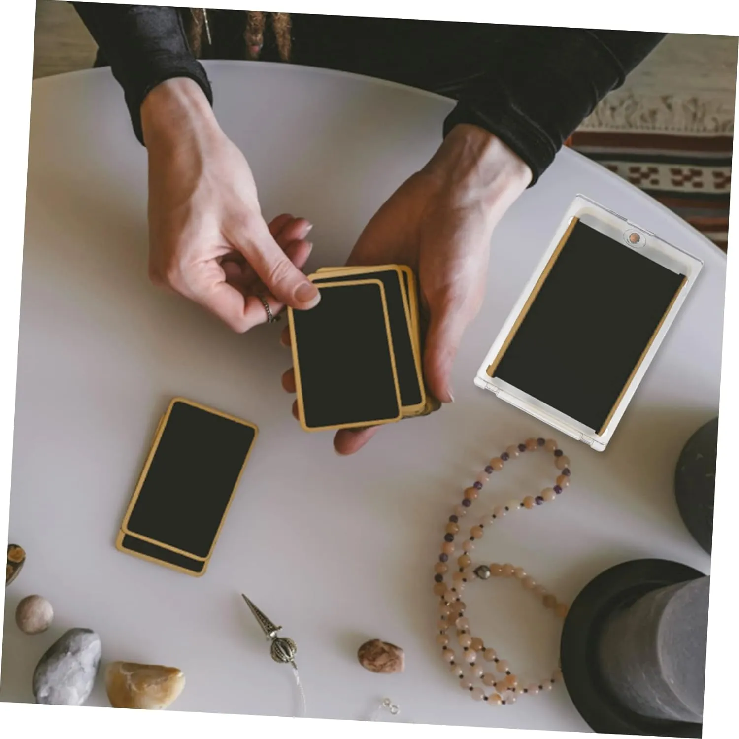 FAVOMOTO Game Card Holder of 10 Card Case for Playing Cards Sturdy Plastic Simple Stylish Design Gold Closure