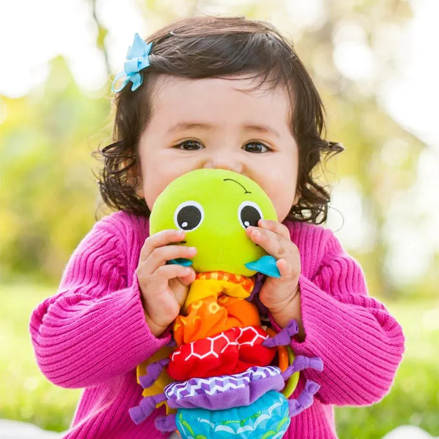Hug & Tug Musical Bug