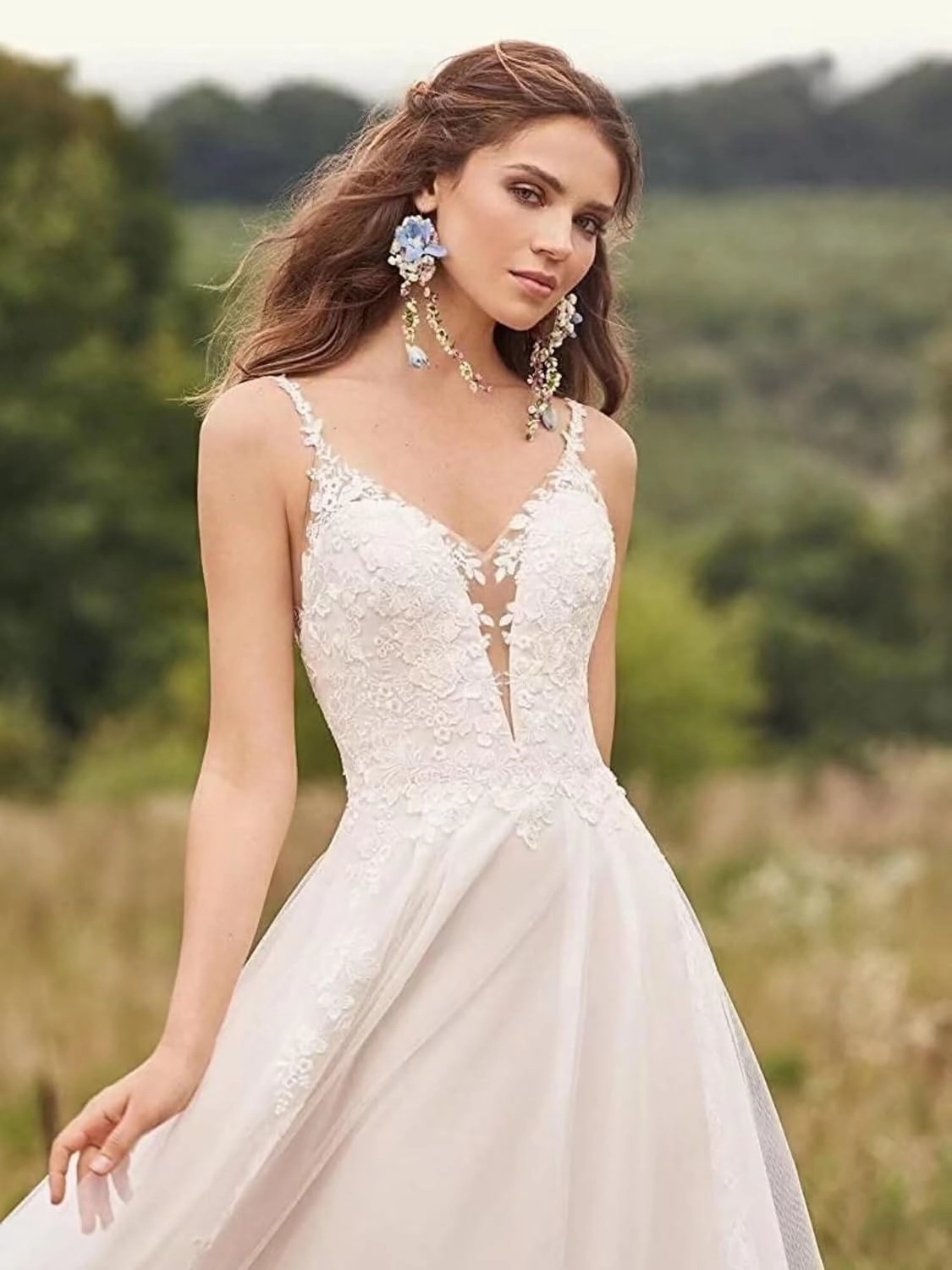 Long Sleeves Wedding Dresses for Bride 2025 Boho Beach A-Line Appliques Lace Bridal Ball Gowns with Train