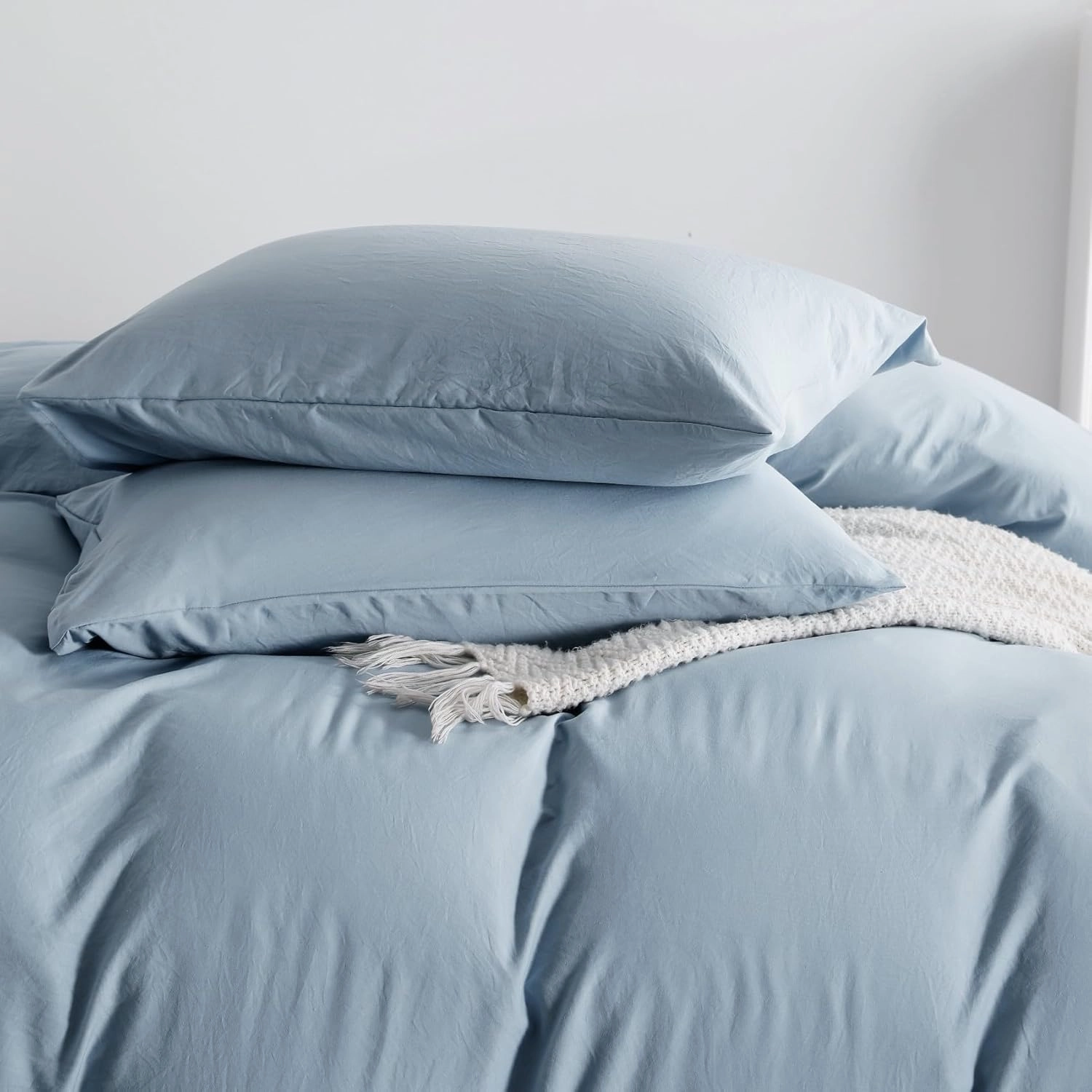 OAITE Duvet Cover,Protects and Covers Your Comforter/Duvet Insert,Luxury 100% Super Soft Microfiber,Queen Size,3 Piece Duvet Cover Set Includes 2 Pillow Shams