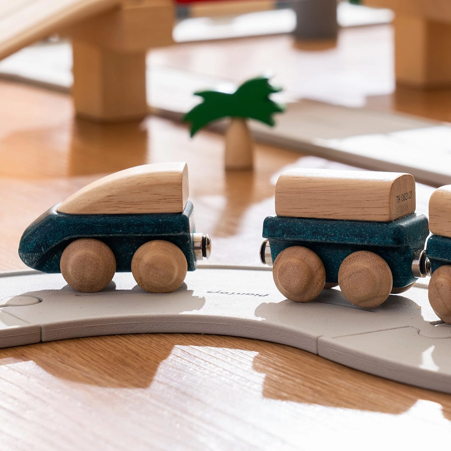 PlanToys Hybrid Train (6290)