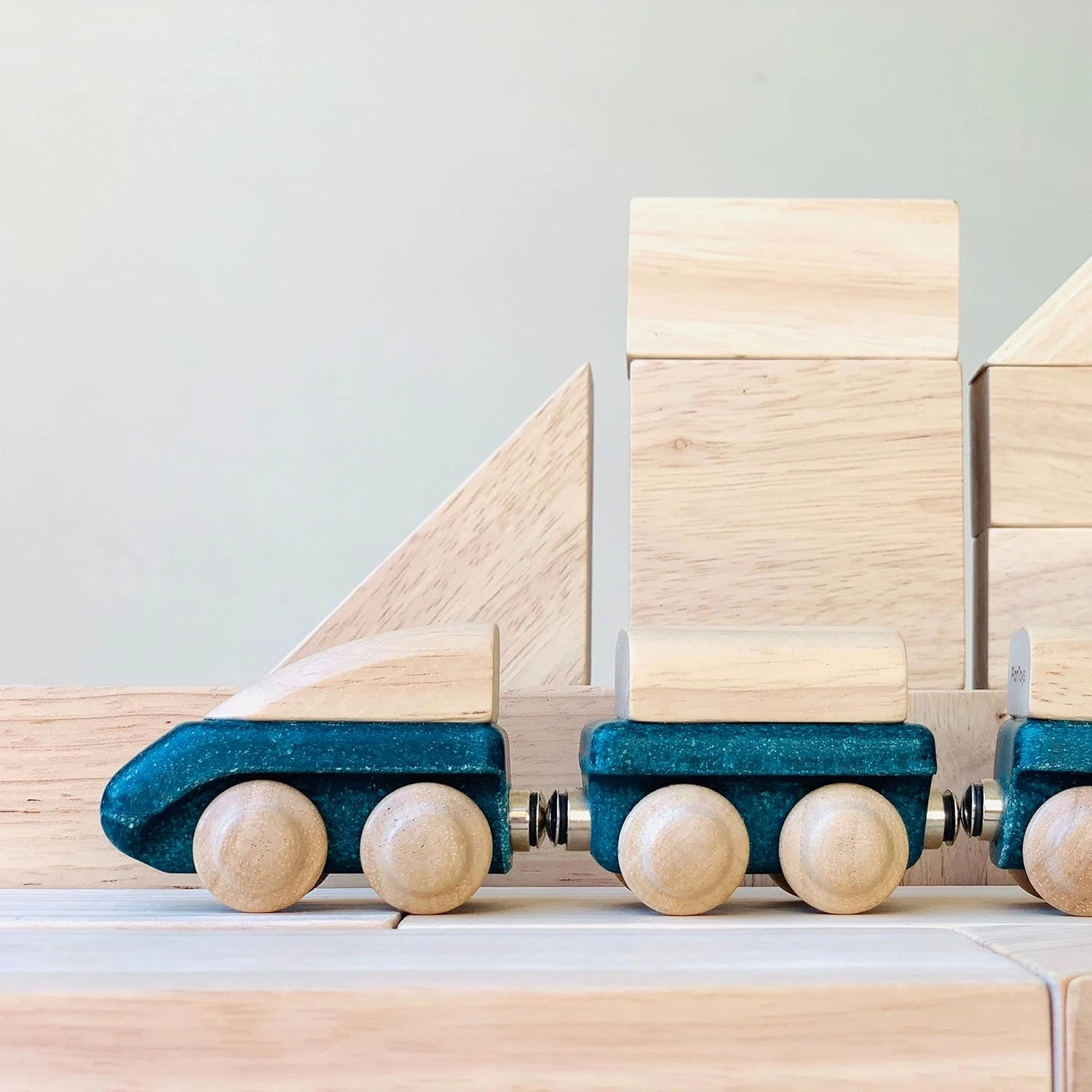 PlanToys Hybrid Train (6290)
