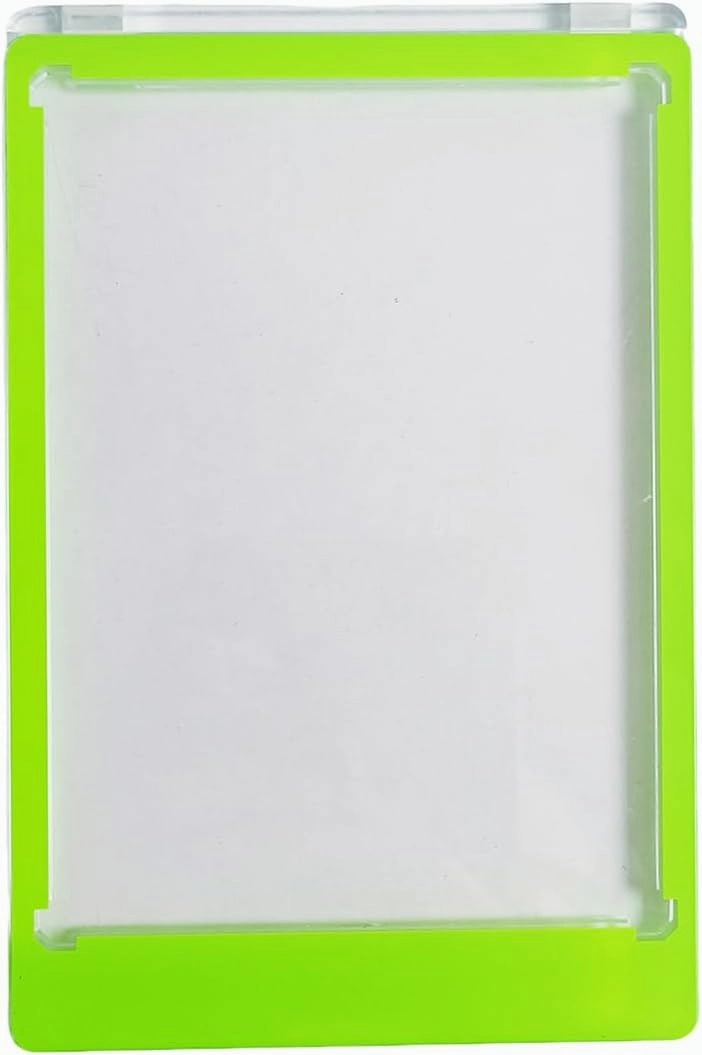 PVC Ultra Clear Pro 35 PT ONE-Touch Magnetic Trading Card Holder Suitable for Star Player Cards and Standard Size Cards.（1 Pack Contains 25 Pieces） (Green)