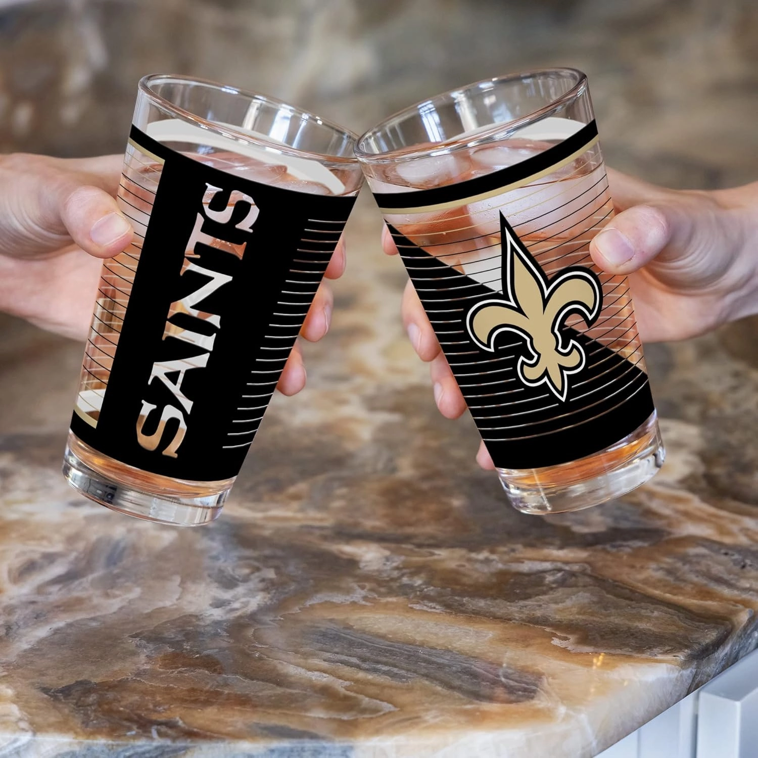 Rico Industries NFL Football Main 16 oz Pint Glasses with Digitally Printed Logo, Practical Set of 2 Classic Drinking Glasses, Dishwasher Safe