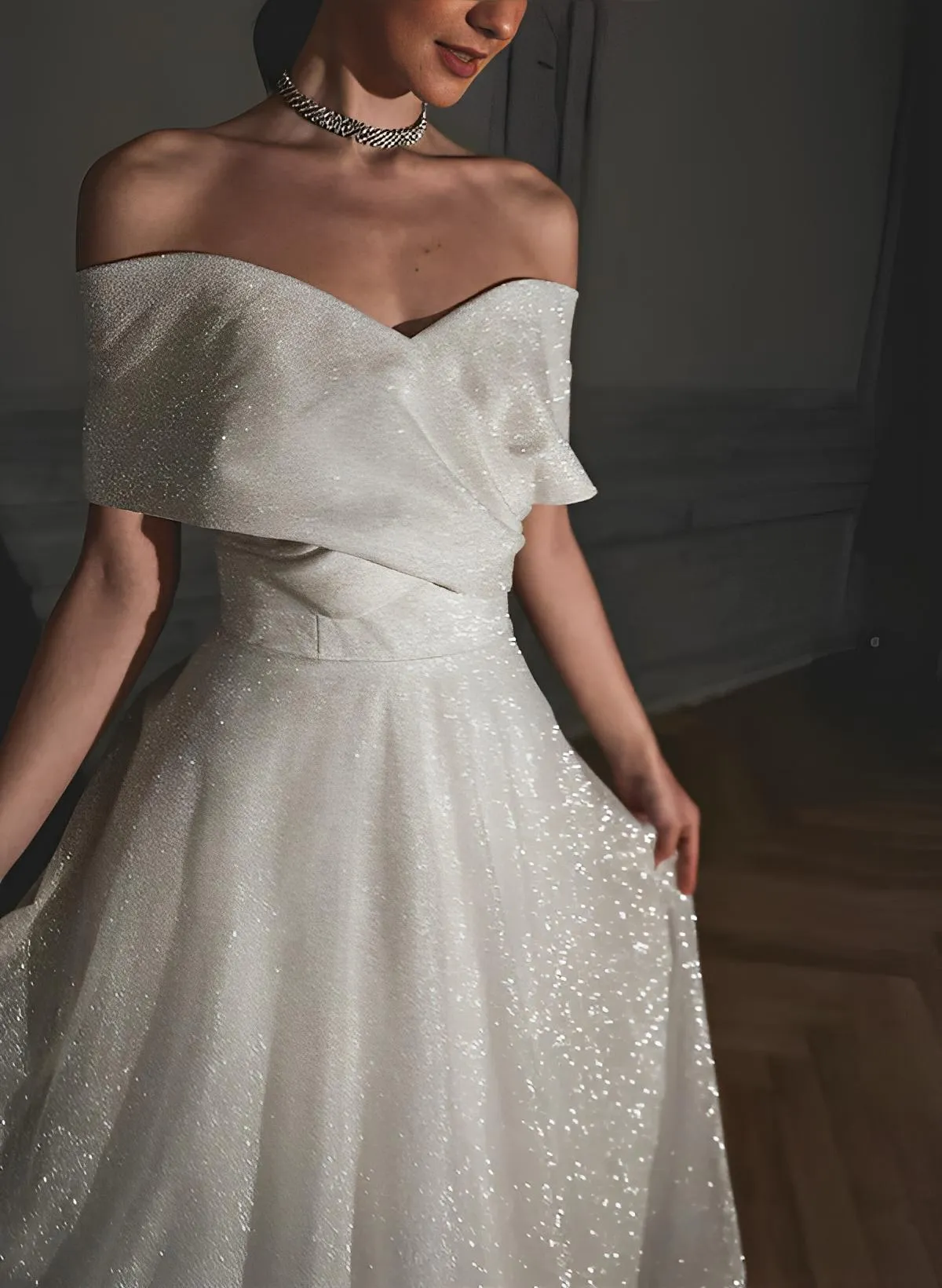 Sleeveless Sweep Train Sequined Wedding Dress