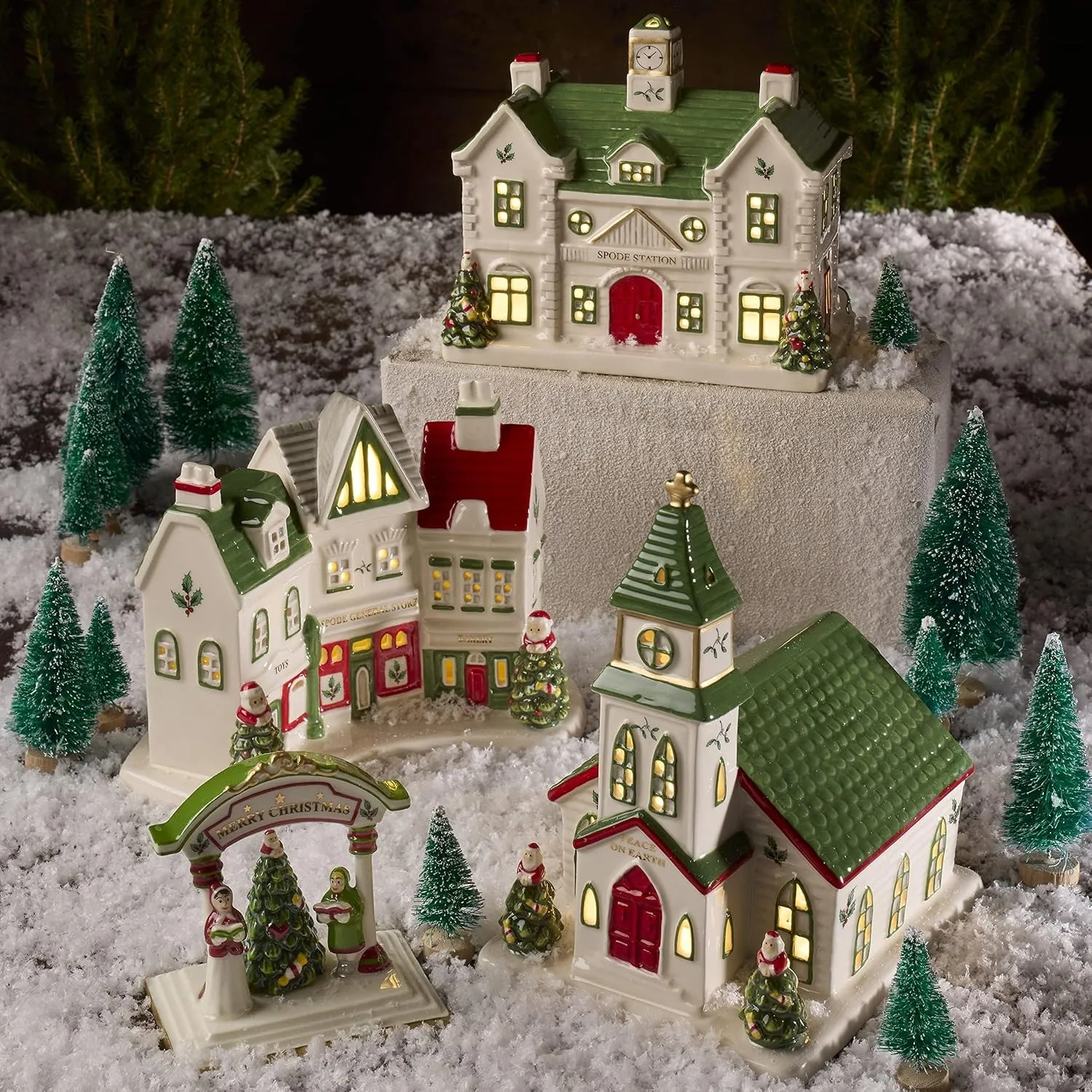 Spode Dolomite Christmas Collectible - Ceramic LED Lighted Miniature Christmas Village Set with Figural Decoration - Indoor Display