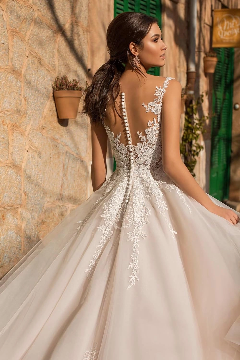Tulle Wedding Dresses for Bride Lace Applique Bridal Dress Spaghetti Straps V Neck Wedding Gowns 2025