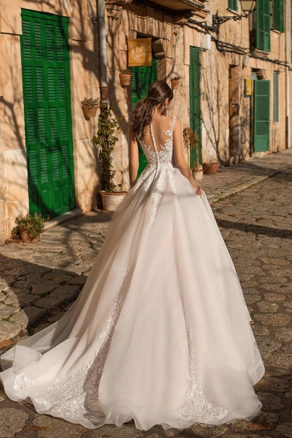 Tulle Wedding Dresses for Bride Lace Applique Bridal Dress Spaghetti Straps V Neck Wedding Gowns 2025